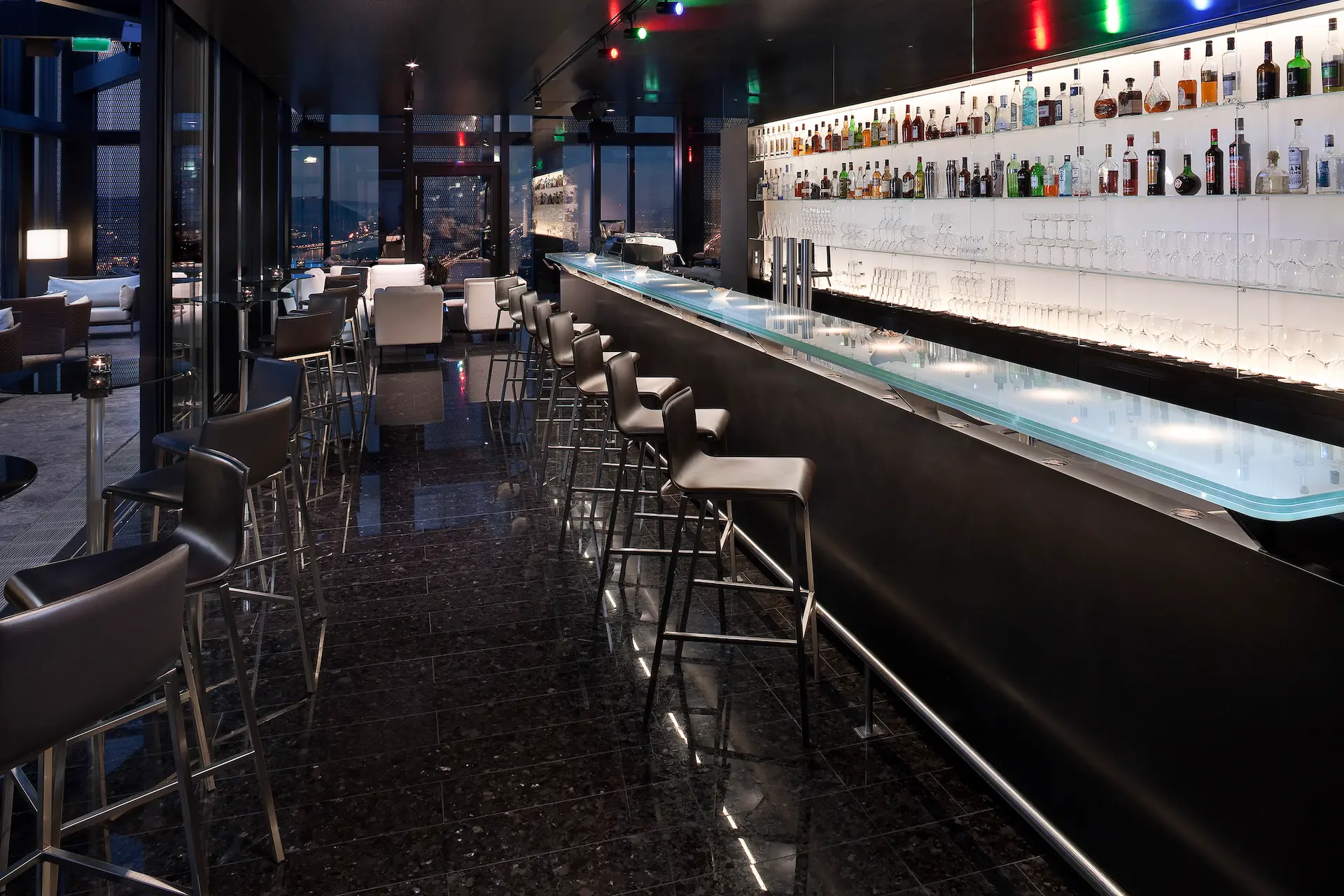 Altia Skybar