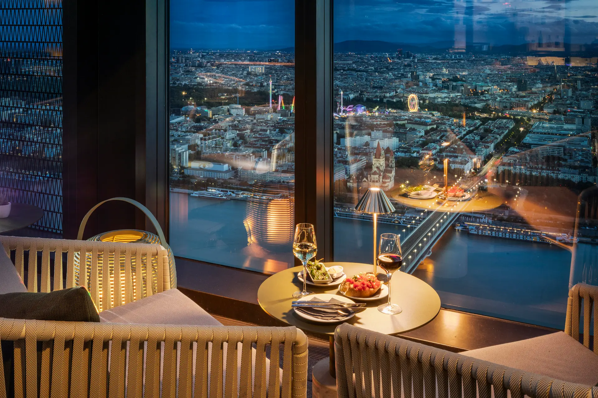 Altia Skybar